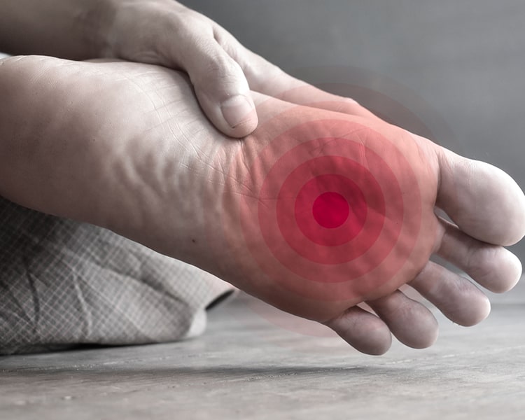 foot pain treatment with neuropathy